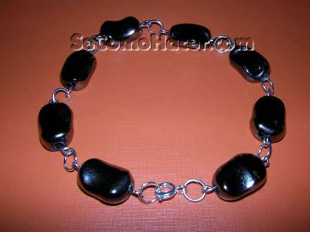 Pulsera con abalorios